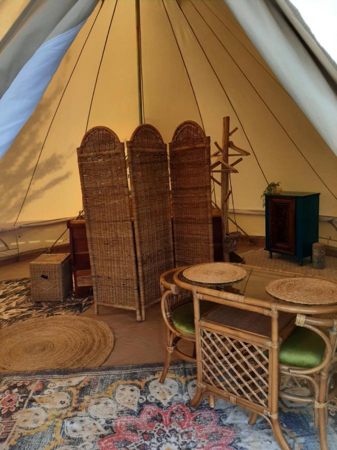 Glamping De Vrije Wind, Tentverhuur Houwerzijl Exterior photo